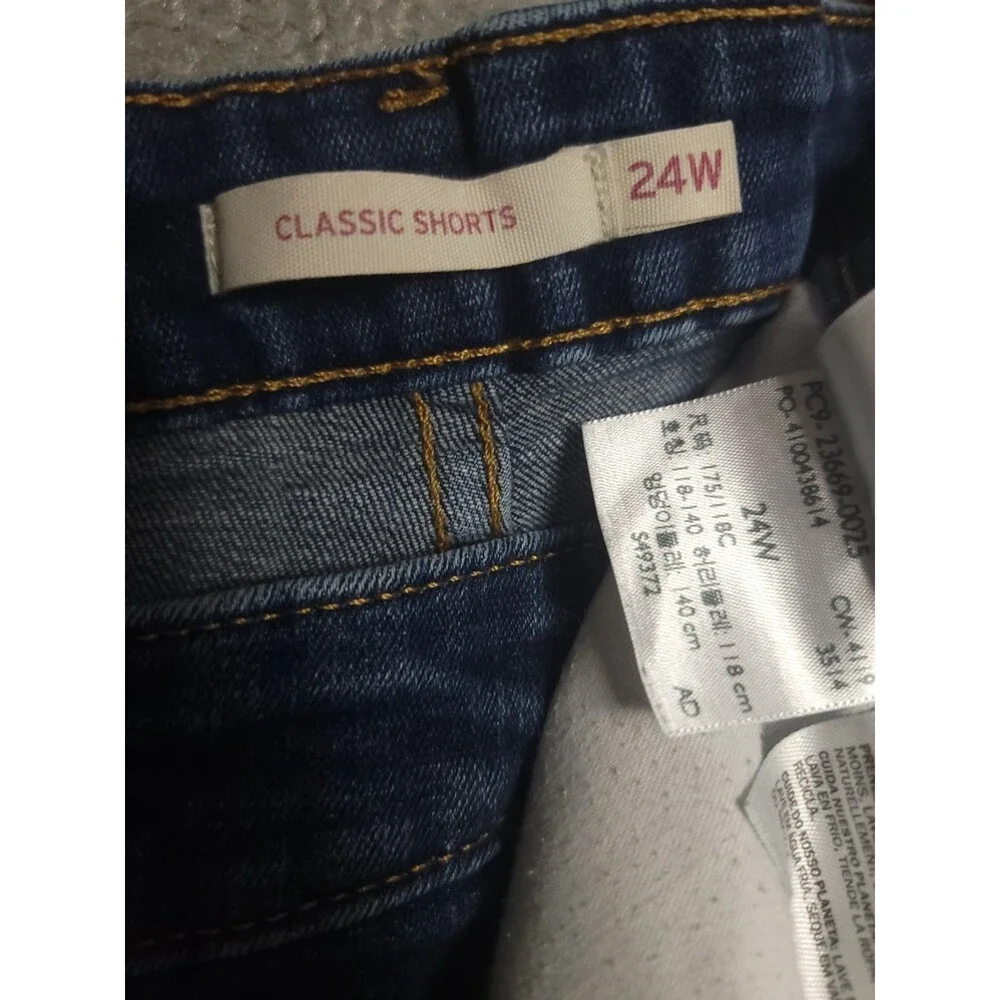 Levis Classic Jean Shorts Womens 24W Stretch Blue Denim Cuffed Hem